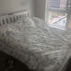 Full Size Bed Frame And Dresser