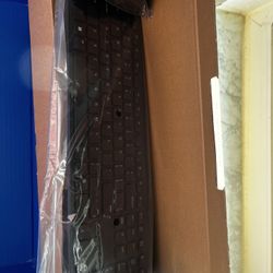 Dell Wireless Keyboard/ Mouse KM5221W