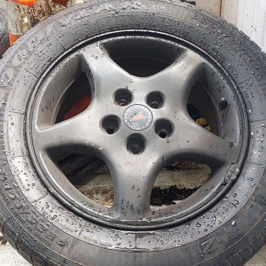 18 Inch Pontiac Aluminum Rims $75