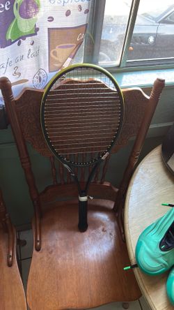 Zuz 100 16x19 tennis racket
