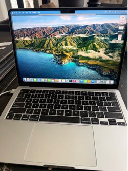 Apple MacBook Air 13.6”