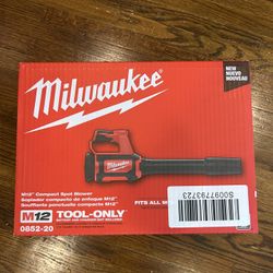 Milwaukee M12 Spot Blower NEW leaf blower