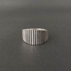 Vintage .820 Standard Silver Mexico Ridged Faceted Band Ring - US Size 8