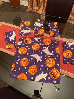 HALLOWEEN 6 Fabric Napkins 17.25” x 17.50”