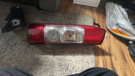 2006–2010 Hummer H3 lower rear bumper tail light assembly