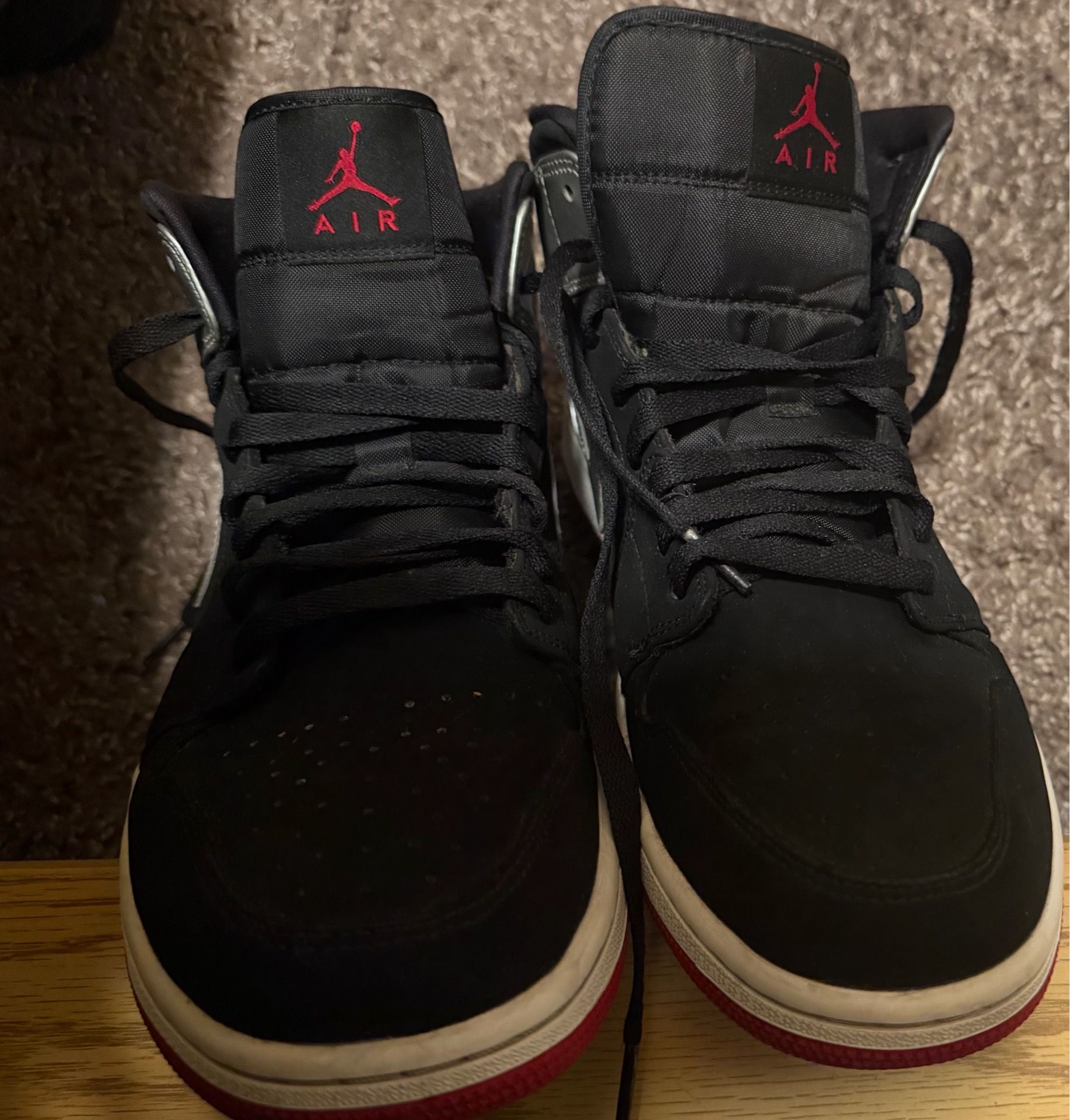 Nike Air Jordan 1 Mid "Johnny Kilroy" Black Red Silver Men’s Size 10.5
