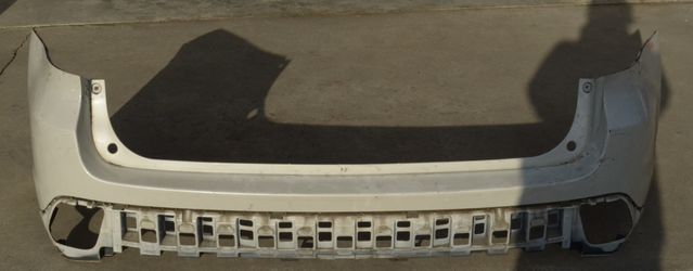 USED REF#U0627 || 2014-2019 TOYOTA HIGHLANDER || REAR BUMPER COVER ONLY