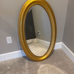 Oval Mirror 