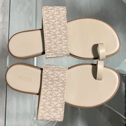 Michael Kors Women’s Sandals Size 10