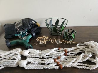 Garden and Plant Accessory Bundle 2-flex water hoses