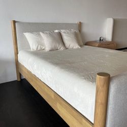 🛏️ High-End Upholstered Platform Bed – Modern Wood Accents 