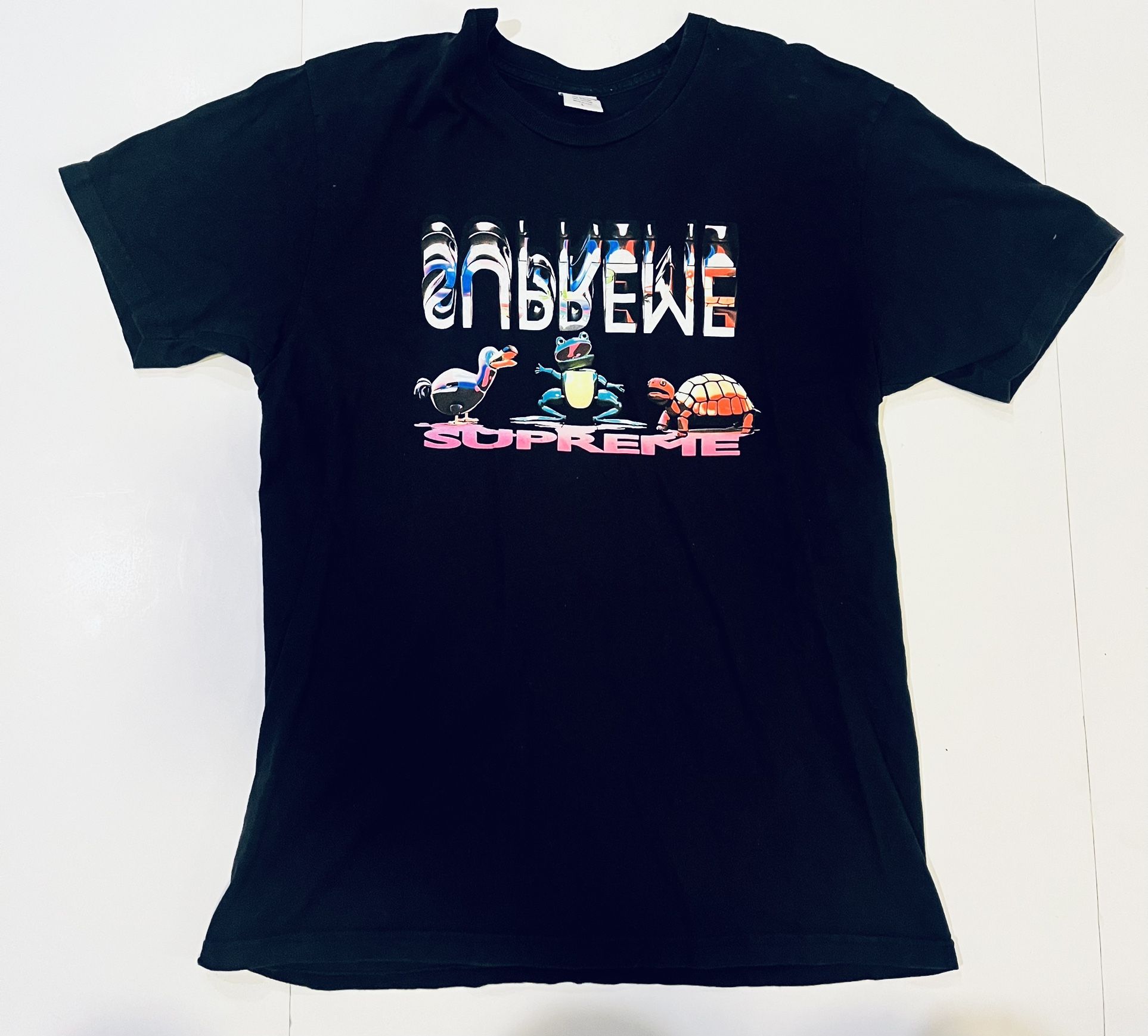 Supreme Friends T-Shirt Size Large FW17 Black Duck Frog Turtle Gray