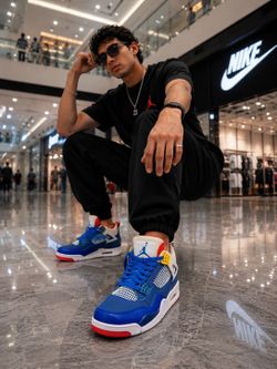 Air Jordan 4 Retro SE "Craft" size 9, 10, 11