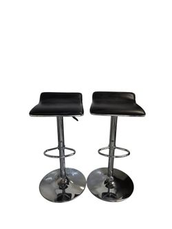 Bad Bath & Beyond Set of 2 Flat Bar Chairs