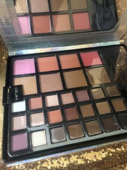 New high impact color kit with brushes