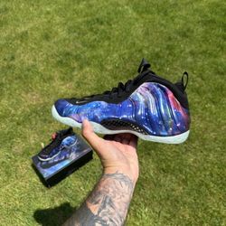 Nike Galaxy Foamposite 