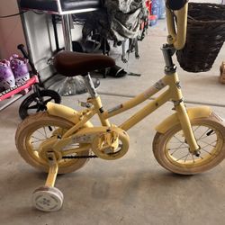 Girls Bike $25