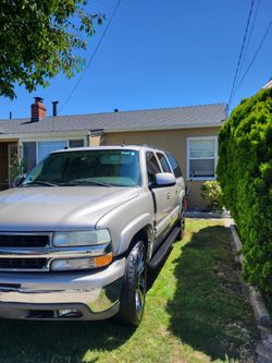 2004 Chevrolet Suburban