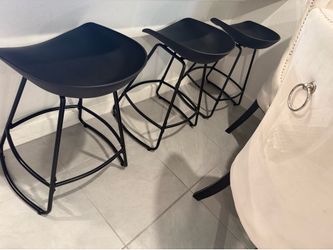 Barstools Set of 3