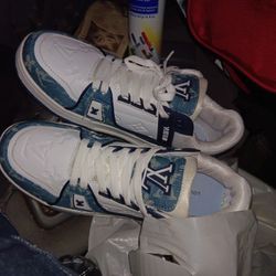 Louis Vuitton Blue & White Mens Shoes Size 9.5