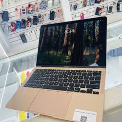 MacBook pro 2020 8gbram 256gb 