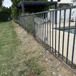 55’ Black Metal Fence w/ 3’ Gate