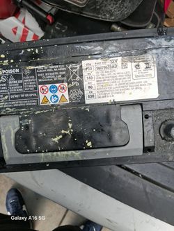 Car Battery Uses Good Condition