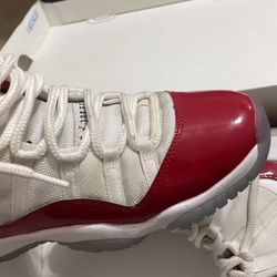 Jordan 11 Cherry