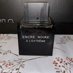 Encre Noire Lalique 
