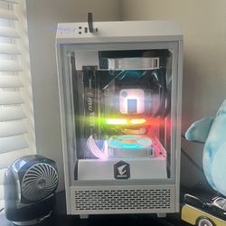  High-Performance Gaming & Creator PC – $900 (OBO)