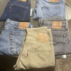 JEANS LEVIS SIZES 32 TODOS 60$