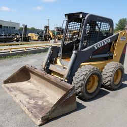04 Volvo MC110 Skid Steer Loader