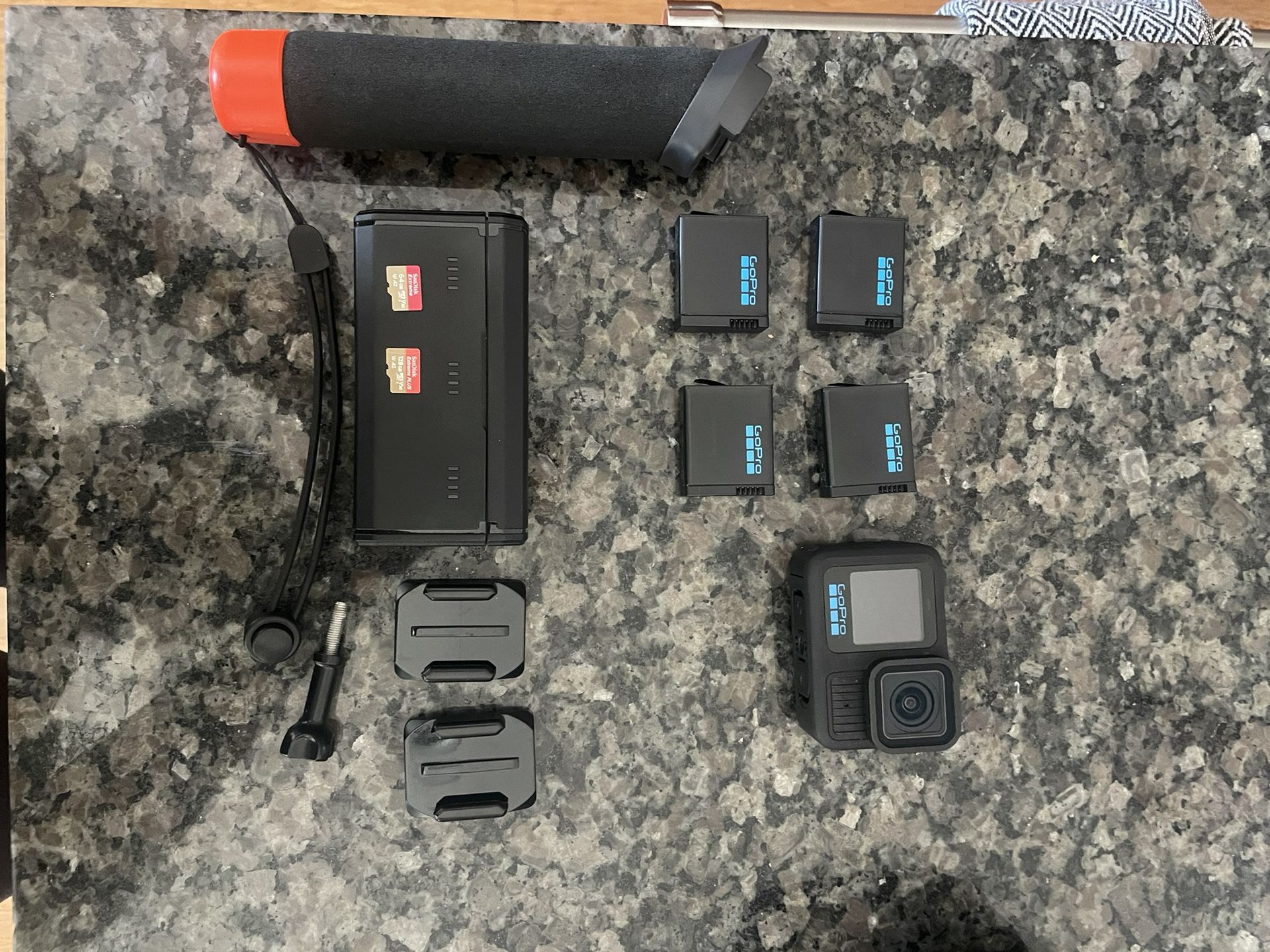 GoPro Hero 13 Bundle + Extras