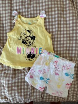 New Minnie Mouse outfit