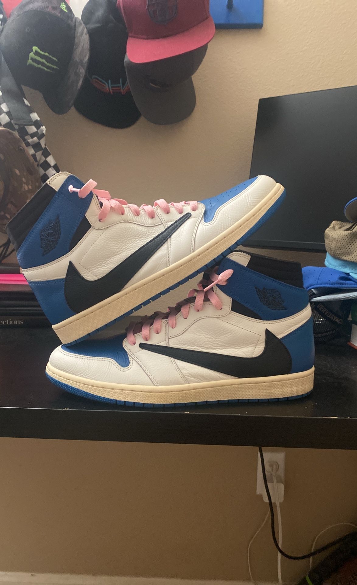 Travis Scott Jordan 1 High Fragment Blue
