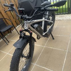 Juiced Fat-Tire Electric Bike