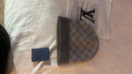 LOUIS VUITTON BEANIE
