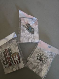 🖤Horror pins NEW $5 each 🖤