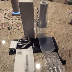Sonicare Cordless Water Power Flosser 3000 with Innovative Quad Stream Technology