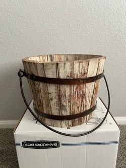 Wooden Bucket