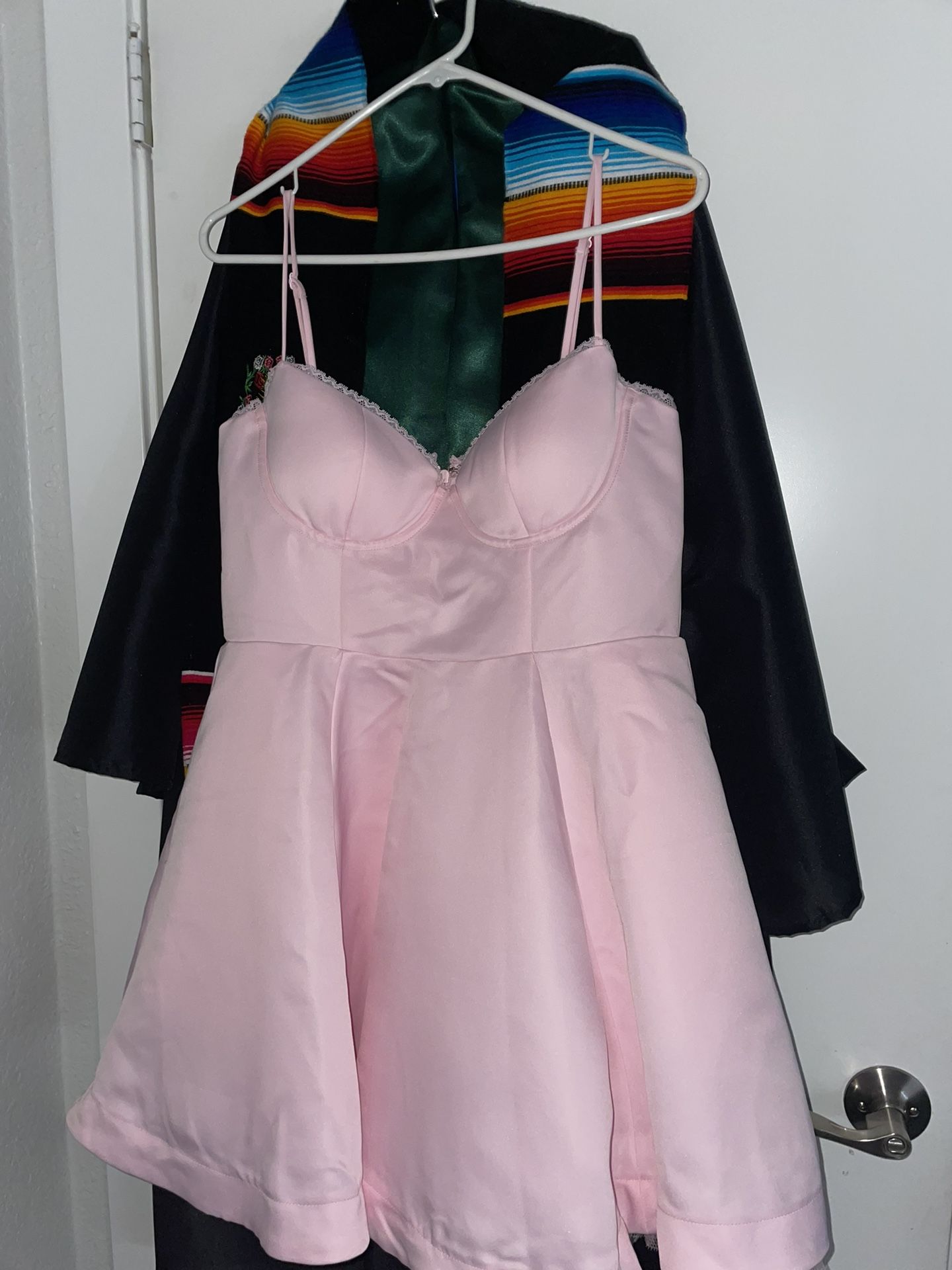 light pink windsor dress size large