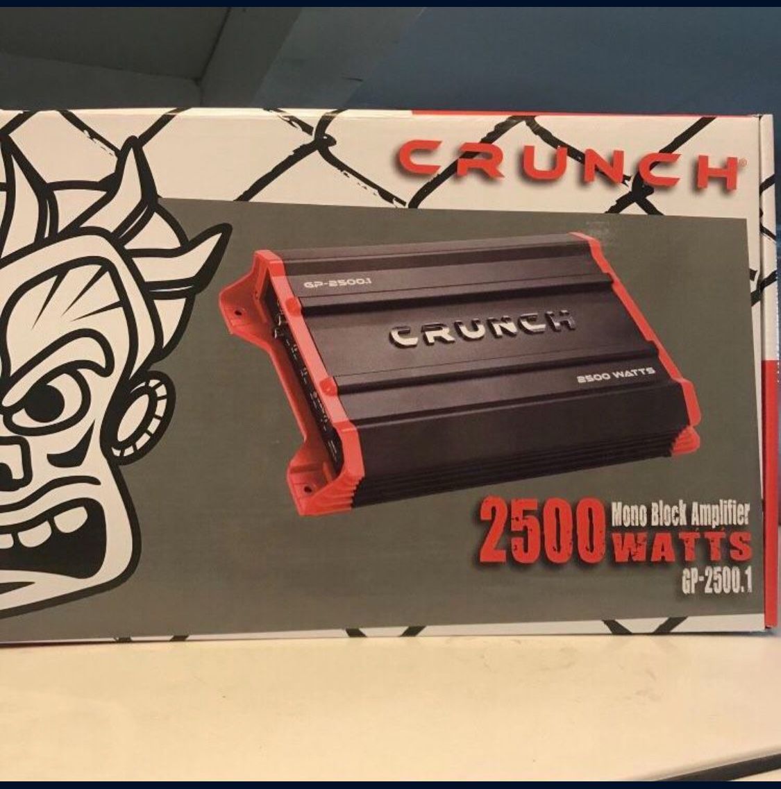 Crunch 2500 Watts Bass Amplifier Comes With Bass Knob Brand New