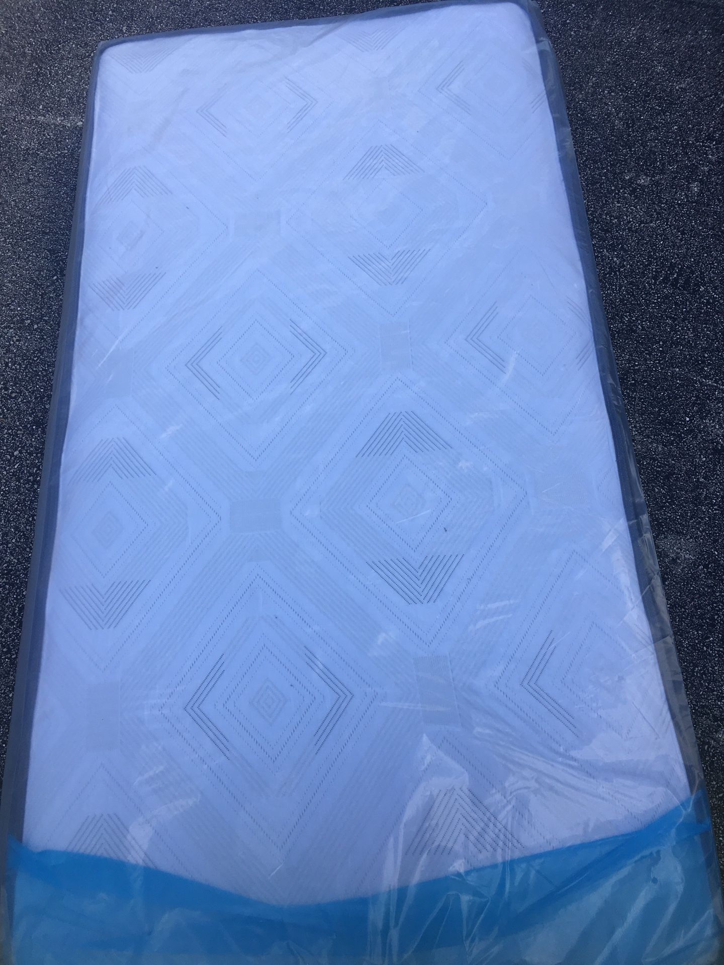 561⭐️410⭐️3893⭐️Mattresses: twin, Full, Queen, king mattresses!!!!!! Regular, plush, pillow top available!🚚!!!’⭐️ Habló español 