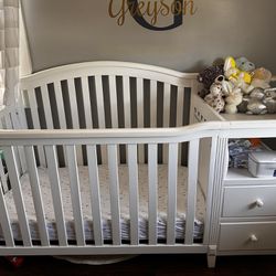 Crib - Full Size Bed 
