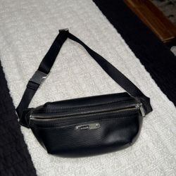 Michael Kors Fanny Pack Black Leather