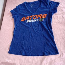 Carl  Banks Woman’s Florida Gators Athletics College T-shirt size Large 4her