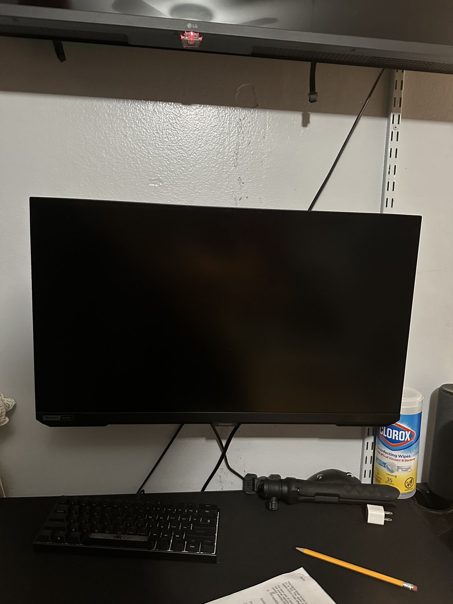 Samsung G7 28’ 4k IPS 165HZ