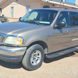 Very Clean '01 Expedition XLT V8 Triton, Runs Great! Tags Current! Clean Title!