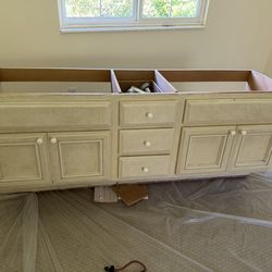 Bathroom cabinet