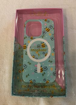 Delilah Light Blue Bee Patterned  Protective Slim Case compatible with MagSafe for iPhone 15  Pro / 14 Pro